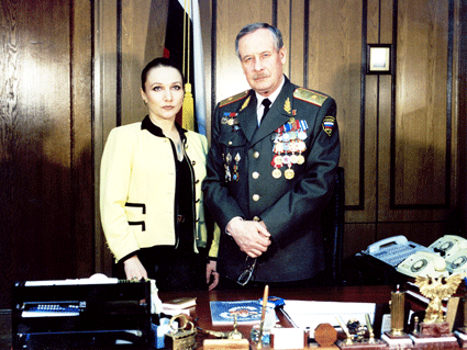 Генерал Р. Попкович, депутат ГД и Таня Карацуба